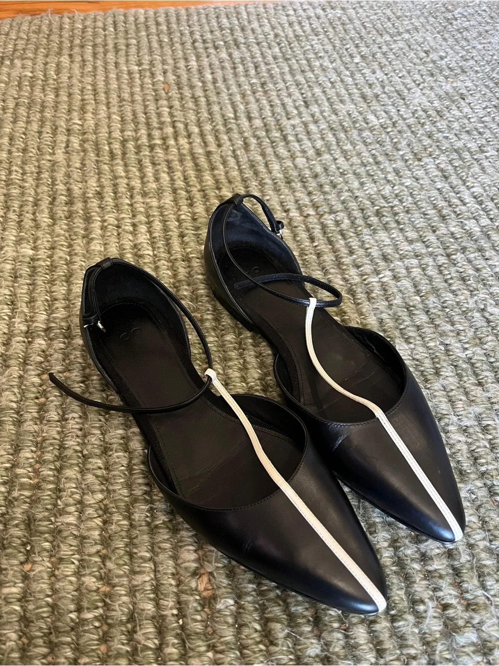 CO Black Pointed Slingback Flats with White Center Stripe